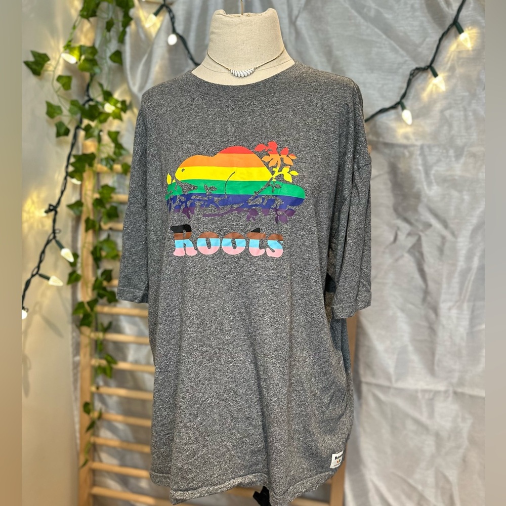 ⭐Rainbow Pride Roots Tshirt 25” 28”